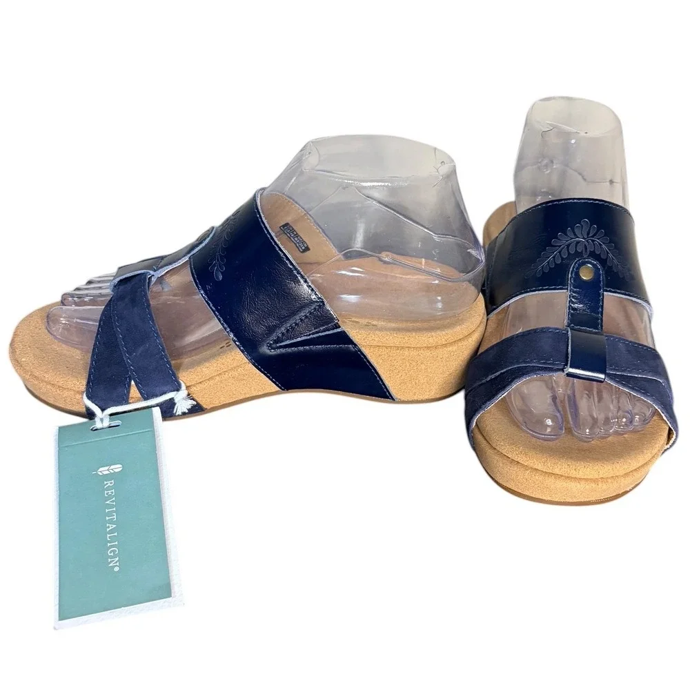NWT Revitalign Peacoat Blue Andover Baja Sandal Leather Wedge Womens 6B‎